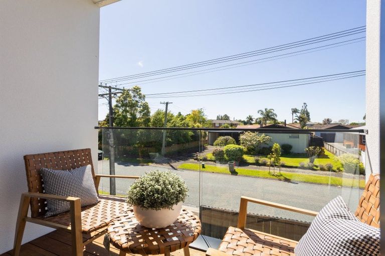 Photo of property in 32 Pulham Crescent, Queenwood, Hamilton, 3210