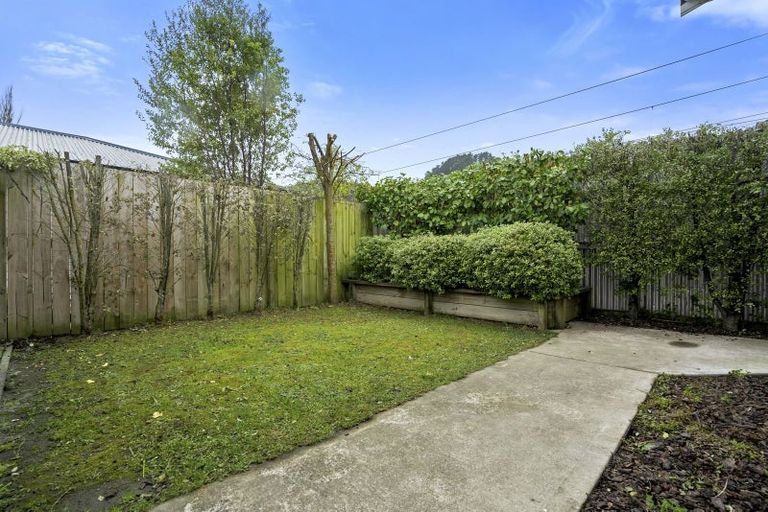 Photo of property in 6a Petherick Street, Taita, Lower Hutt, 5011