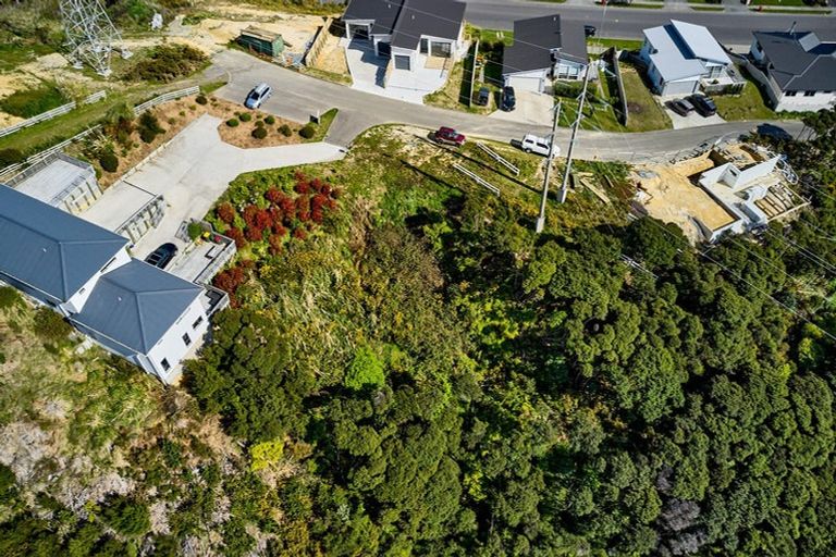 Photo of property in 9 Polestar Lane, Whitby, Porirua, 5024