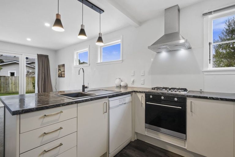 Photo of property in 6a Petherick Street, Taita, Lower Hutt, 5011