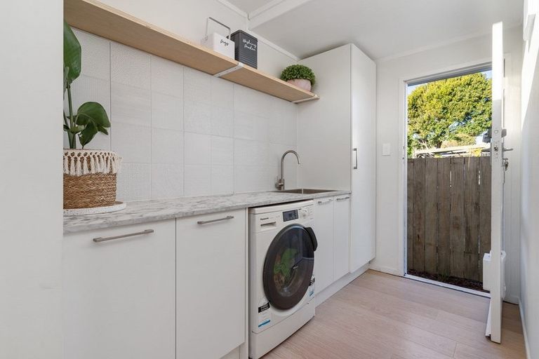 Photo of property in 1209 Papamoa Beach Road, Papamoa Beach, Papamoa, 3118