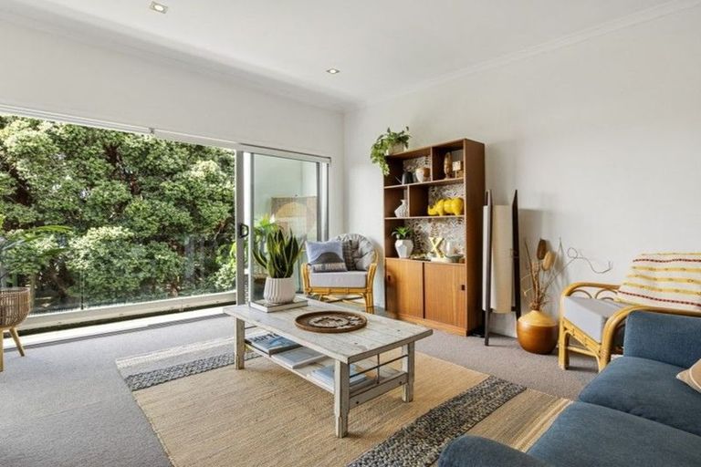 Photo of property in 277 Maunganui Road, Mount Maunganui, 3116