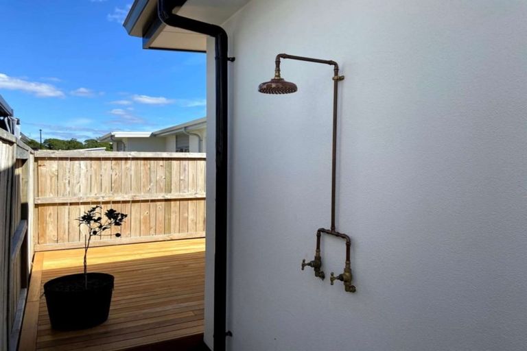 Photo of property in 14 Pimelea Street, Papamoa Beach, Papamoa, 3118