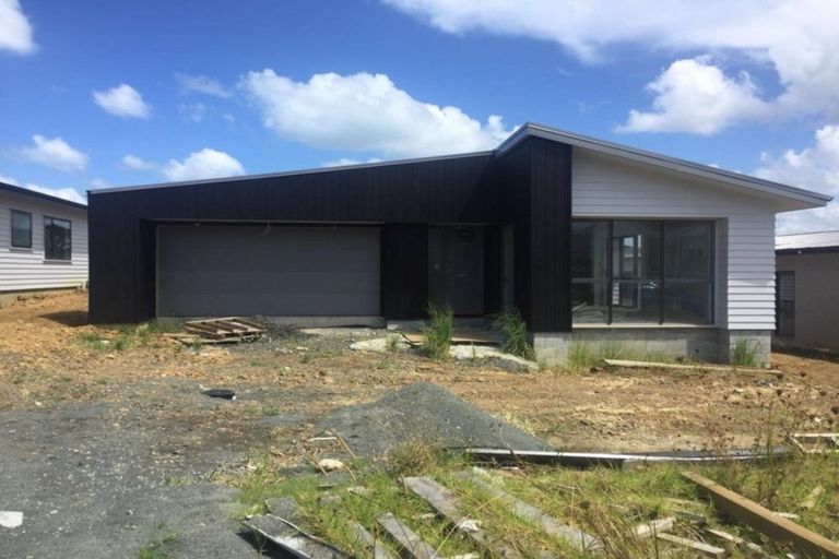 Photo of property in 110 Parkview Drive, Gulf Harbour, Whangaparaoa, 0930