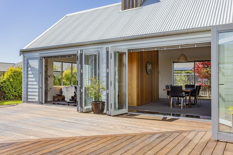 Photo of property in 20 Sandown Boulevard, Rangiora, 7400