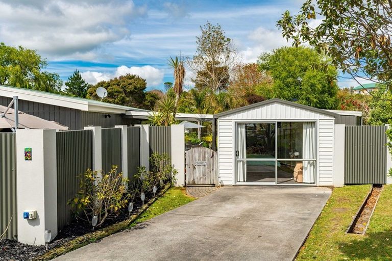 Photo of property in 13 Taranui Place, Mangawhai Heads, Mangawhai, 0505