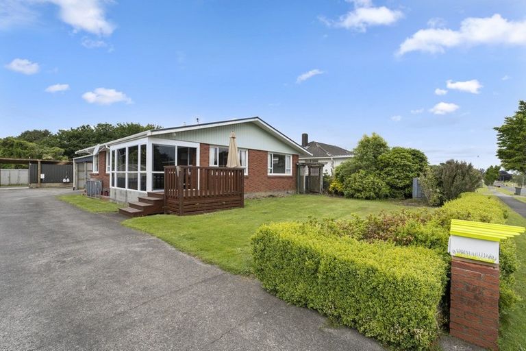 Photo of property in 44 Oberon Street, Stratford, 4332