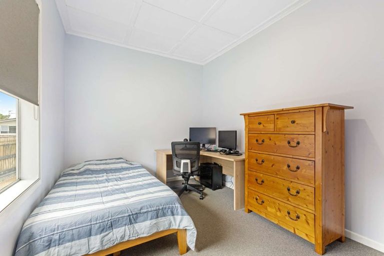 Photo of property in 13 Makere Street, Waitara, 4320