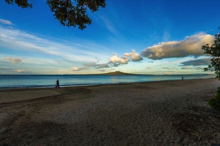 Photo of property in 1/23 Blomfield, Takapuna, Auckland, 0622