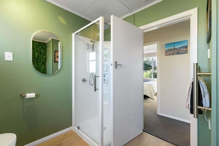 Photo of property in 15 Sinclair Avenue, Highbury, Palmerston North, 4412