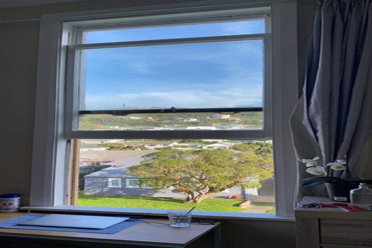 Photo of property in 1/50 Clyde Street, Island Bay, Wellington, 6023