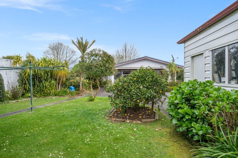 Photo of property in 27 Beazley Crescent, Tikipunga, Whangarei, 0112