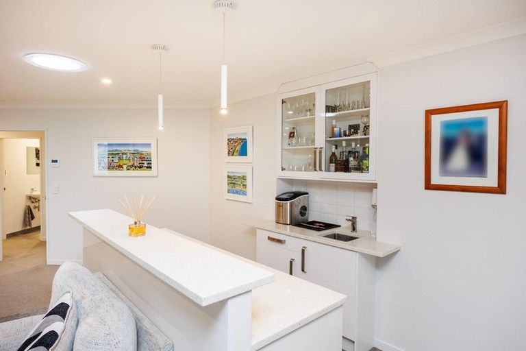 Photo of property in 27 Titoki Street, Palmerston North, 4414