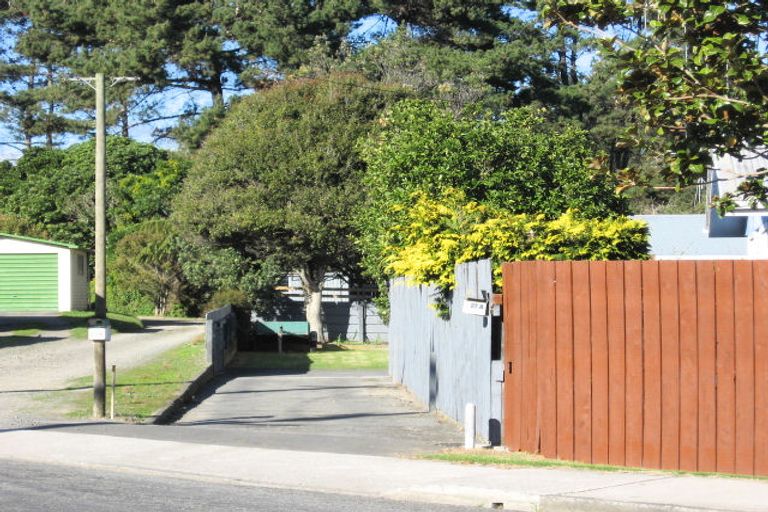 Photo of property in 27a Lupin Road, Otaki, 5512
