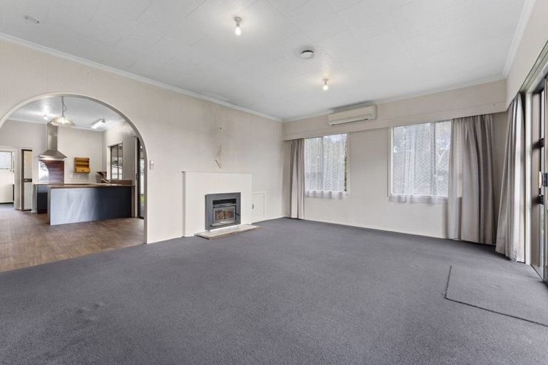 Photo of property in 62 Carthew Street, Okato, 4335