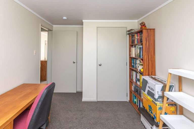 Photo of property in 180a Cornfoot Street, Castlecliff, Whanganui, 4501