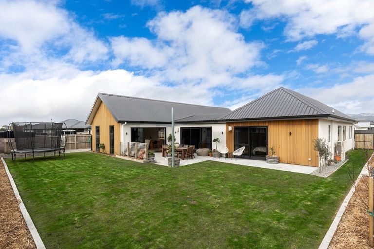 Photo of property in 24 Catalina Crescent, Burleigh, Blenheim, 7201