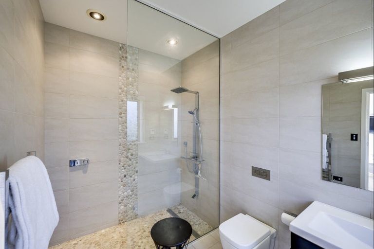 Photo of property in 292 Poraiti Road, Poraiti, Napier, 4182