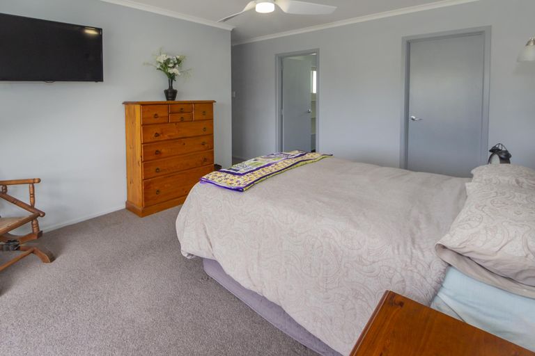 Photo of property in 70 Gordon Street, Kurow, 9435