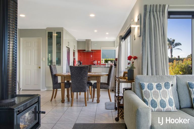 Photo of property in 97 Koutunui Road, Athenree, Katikati, 3177