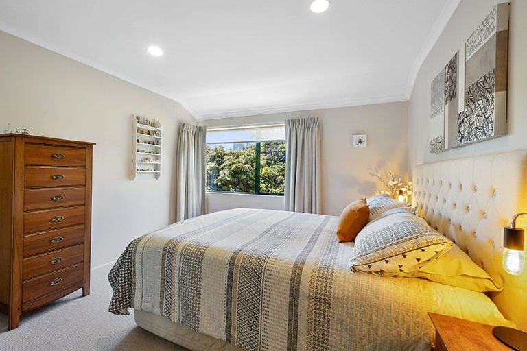 Photo of property in 7b Rimu Street, Strandon, New Plymouth, 4312