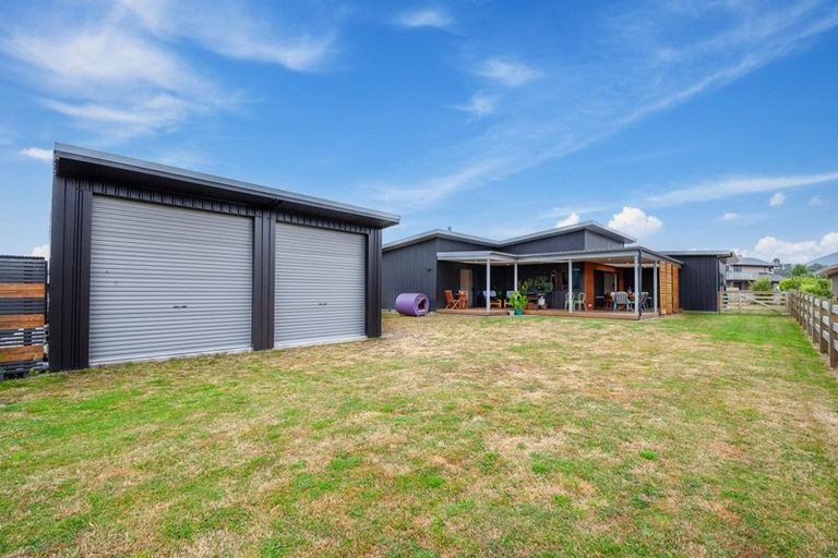 Photo of property in 133 Lisland Drive, Kinloch, Taupo, 3377
