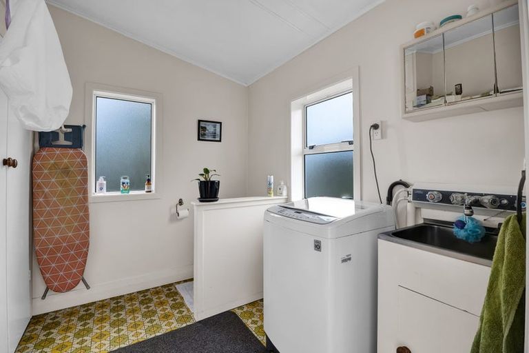 Photo of property in 53 Fantham Street, Hawera, 4610