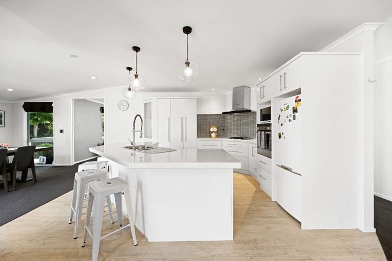 Photo of property in 16 Whistler Close, Rototuna North, Hamilton, 3210