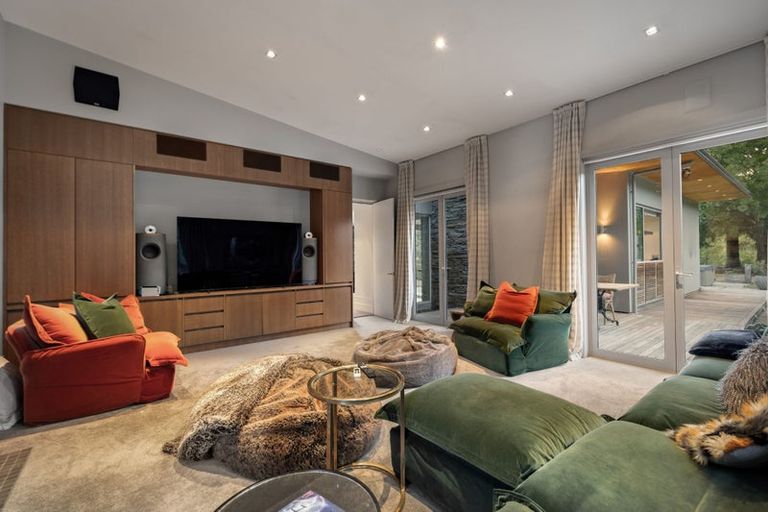 Photo of property in 59 Mountain View Road, Dalefield, Queenstown, 9371