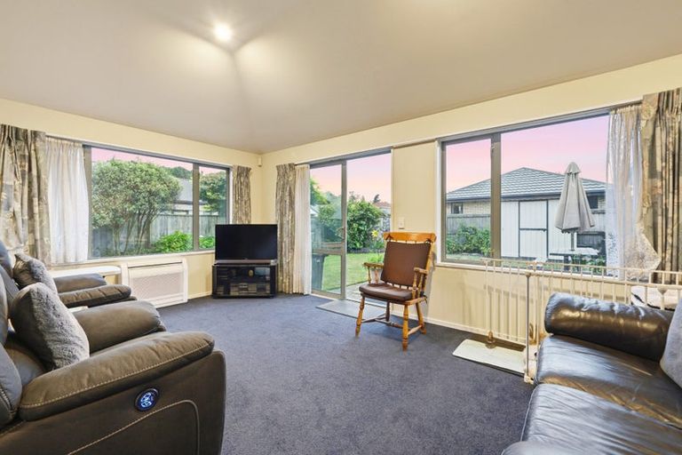 Photo of property in 10 Wilmington Place, Shirley, Christchurch, 8061