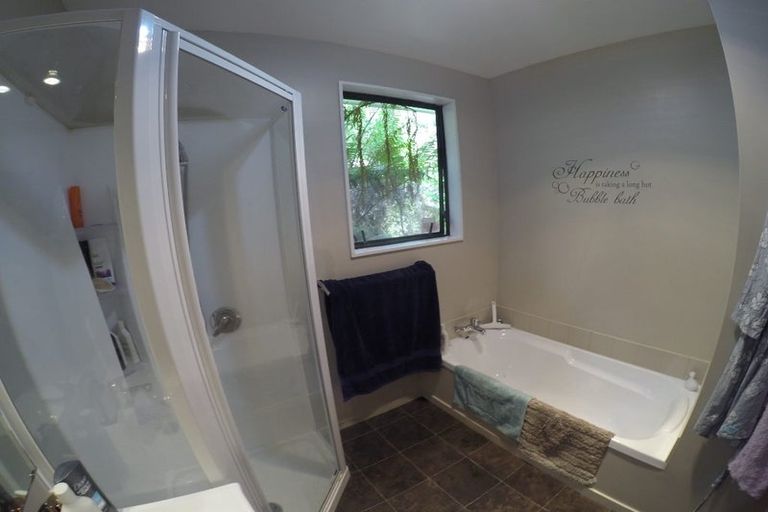 Photo of property in 10 Pump Lane, Whitby, Porirua, 5024