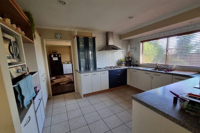 Photo of property in 19 Fergy Crescent, Wattle Downs, Auckland, 2103