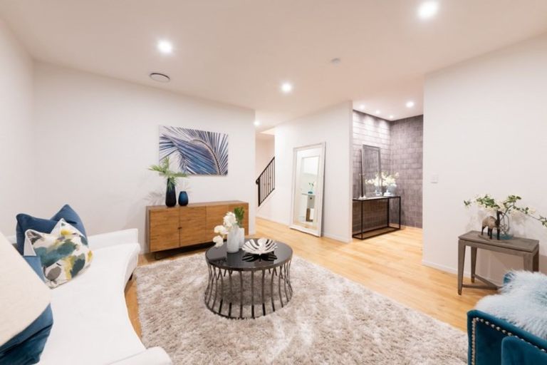 Photo of property in 58 Lime Hill Rise, Flat Bush, Auckland, 2019