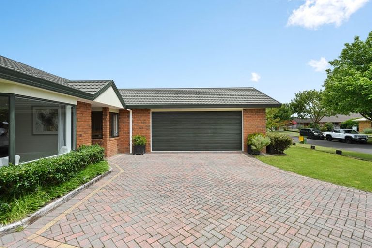 Photo of property in 20 Farringdon Avenue, Rototuna North, Hamilton, 3210