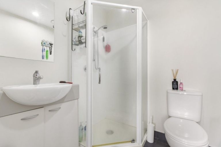 Photo of property in Proximity Apartments, 501/17 Osterley Way, Manukau, Auckland, 2104