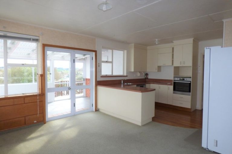 Photo of property in 10 Arrow Crescent, Holmes Hill, Oamaru, 9401