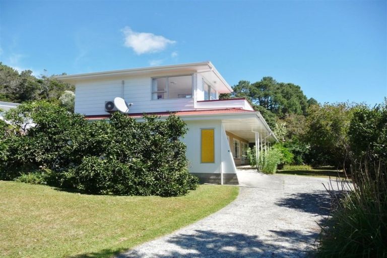 Photo of property in 6 Kupe Road, Coopers Beach, 0420