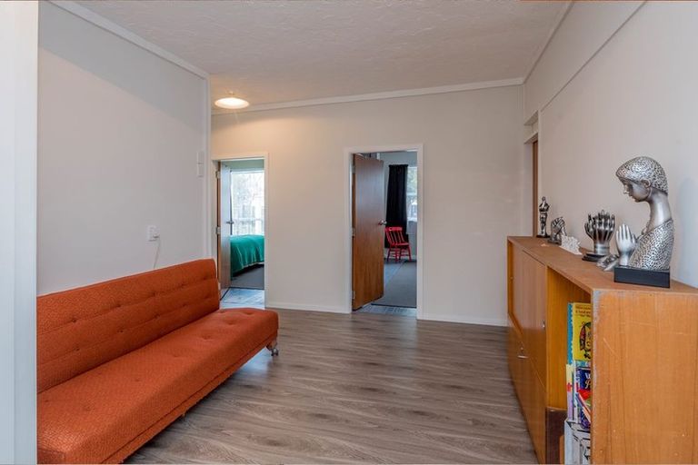 Photo of property in 41 Liverpool Street, Levin, 5510