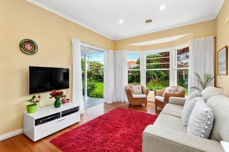 Photo of property in 15 Troon Crescent, Boulcott, Lower Hutt, 5010