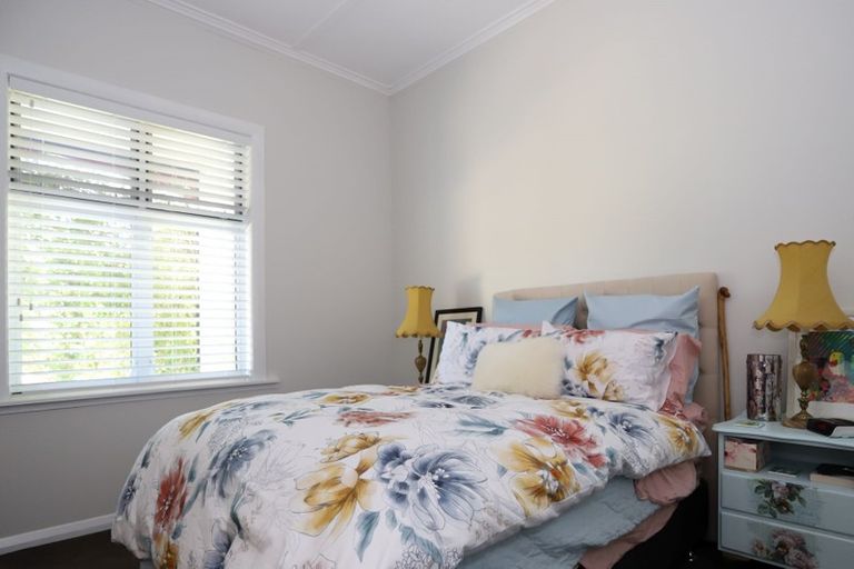 Photo of property in 25 Portia Street, Stratford, 4332