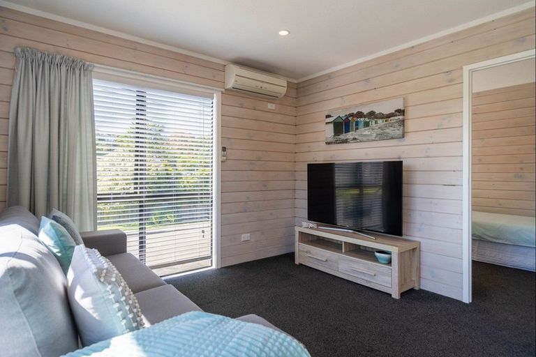 Photo of property in 101a Matai Road, Raumati South, Paraparaumu, 5032