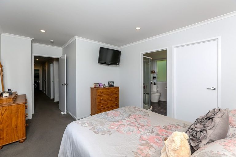 Photo of property in 154 Barrett Road, Whalers Gate, New Plymouth, 4310