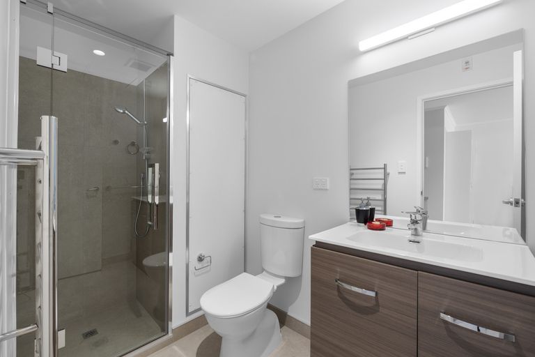 Photo of property in 12d/30 Westward Ho, Glen Eden, Auckland, 0602