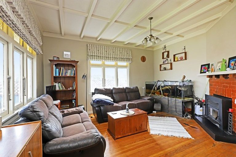 Photo of property in 621 Avenue Road West, Saint Leonards, Hastings, 4120