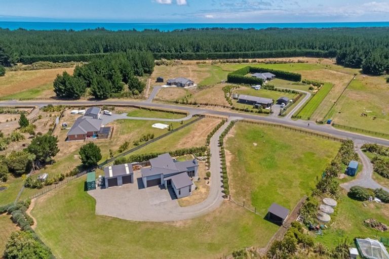 Photo of property in 5 Waka Tete Place, Waitarere, Levin, 5510
