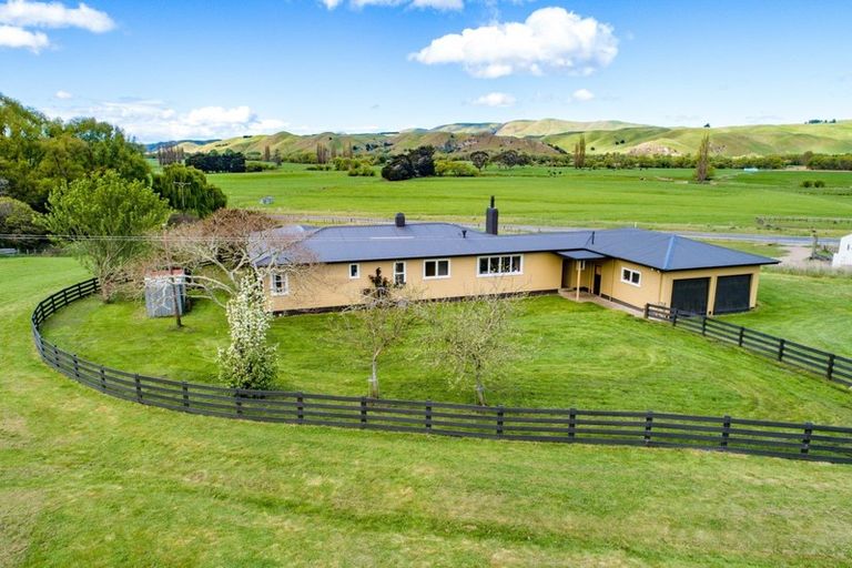 Photo of property in 1183 Te Aute Trust Road, Poukawa, Hastings, 4178