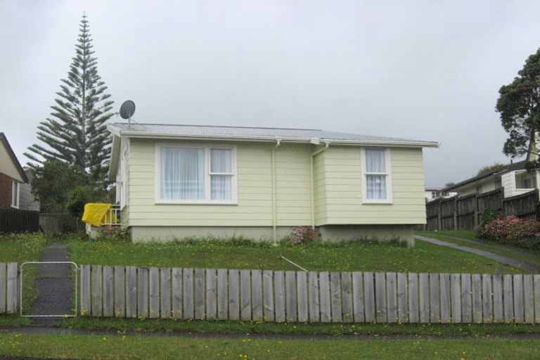 Photo of property in 35 West View Crescent, Onerahi, Whangarei, 0110