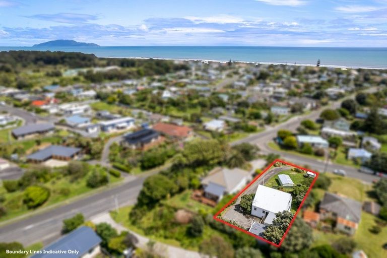 Photo of property in 54 Ngaio Street, Otaki Beach, Otaki, 5512