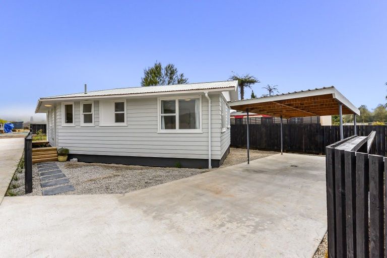 Photo of property in 136b Great South Road, Drury, 2113