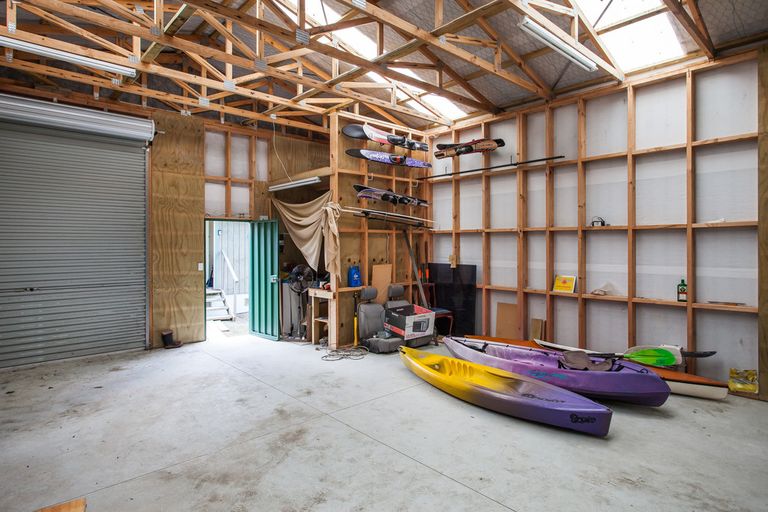 Photo of property in 33 Tombleson Road, Lake Rotoma, Rotorua, 3074